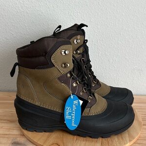 Weatherproof Mens Blake Waterproof Insulated Flat Heel Winter Boots